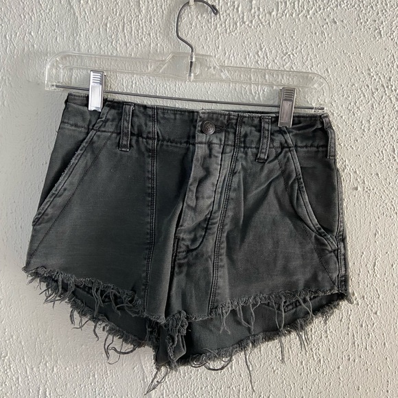 Free People Shorts - Picture 2 of 4